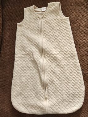 Hanna Andersson Cream Quilted Sleeveless Sleep Sack